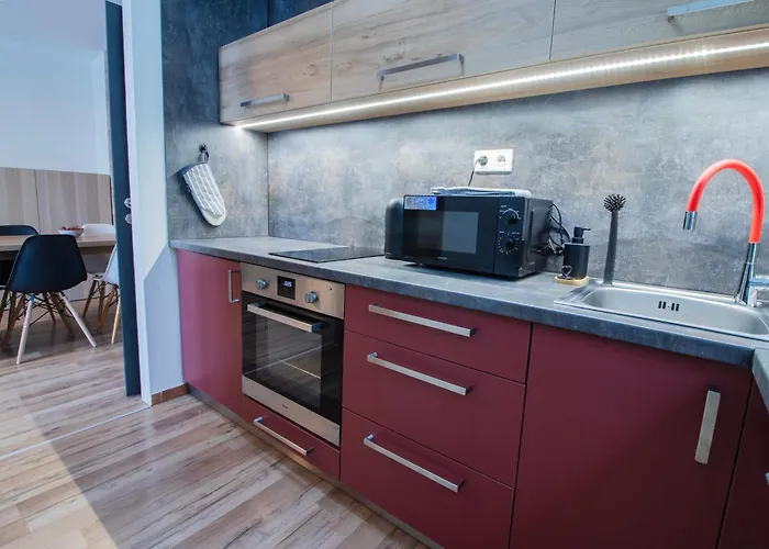 Appartement Tady 67 *